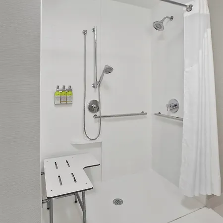 Holiday Inn Express & Suites Okemos - University Area By Ihg-3