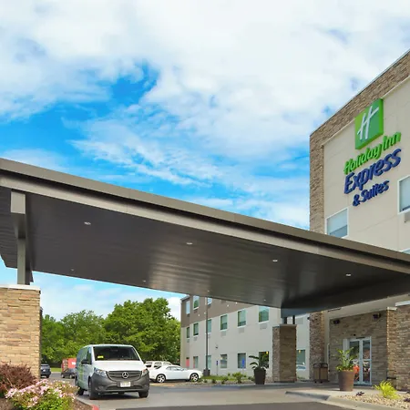 Holiday Inn Express & Suites - Omaha - 120Th And Maple By Ihg-2