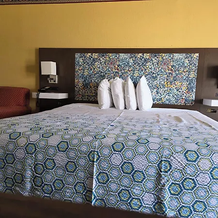 Winnie Inn Suites & Rv Park-2