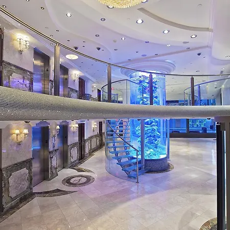 3 Bedroom Condo In Flatiron-2