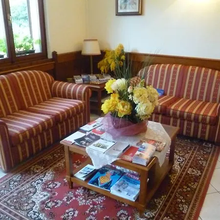Hotel Villa Nadia-3