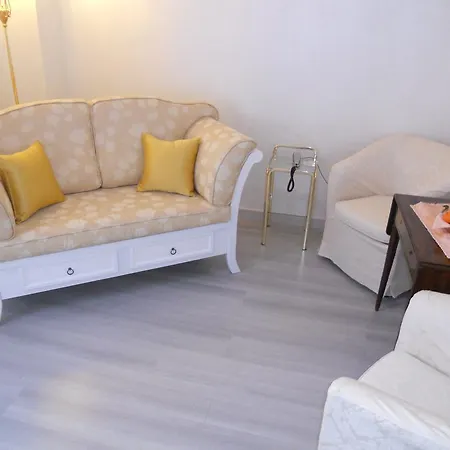 Hotel Villa Delle Ortensie-3