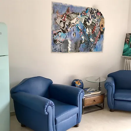 Gallery Guesthouse-2