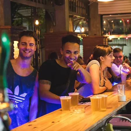 Mad Monkey Hostel Bangkok-2