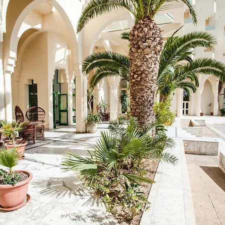 Novostar Nahrawess Thalasso Resort And Aquapark-3