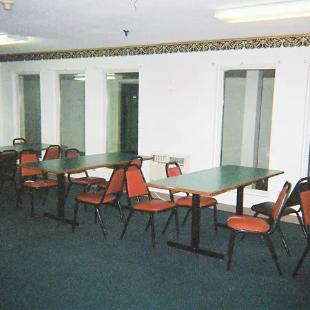 Budget Inn Wentzville-3
