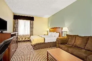 Baymont By Wyndham Wahpeton-3