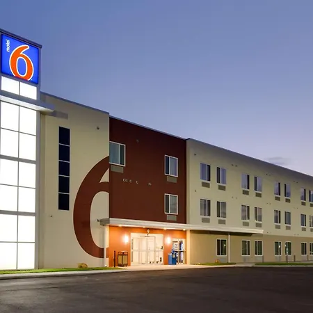 Motel 6 Poplar Bluff, Mo-3