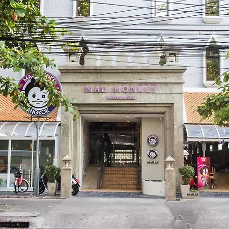 Mad Monkey Hostel Bangkok-3