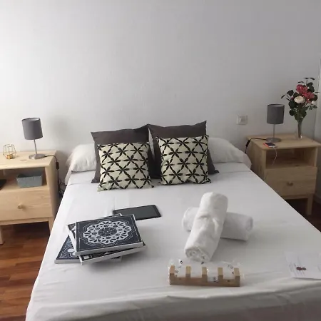 Gran Via Valverde Apartaments & Rooms Parking-2