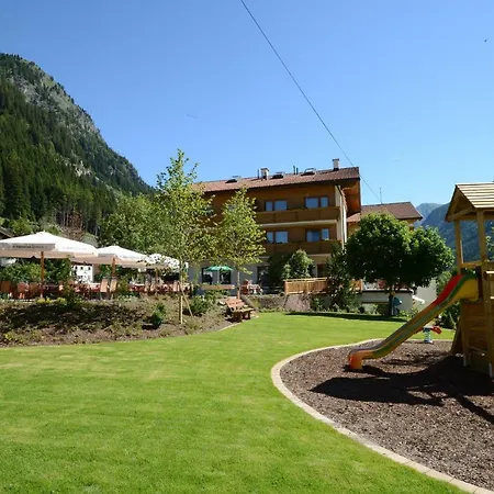 Alp Larain B&B-2