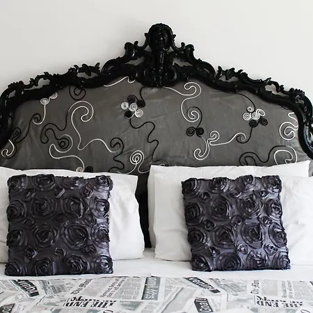 Gallery Guesthouse-3