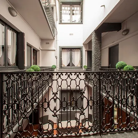 Arnaud Bernard Hôtel-2