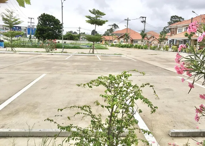 Boonbundal Hotel