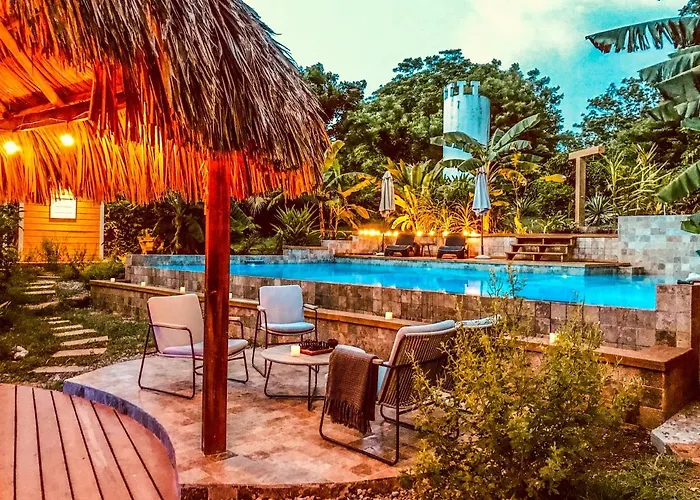 Manurii Garden - Adults Only