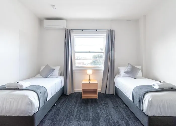 Sydney Junction Hotel
