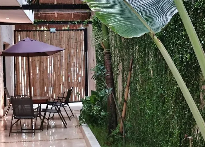 Hotel Casa Bamboo