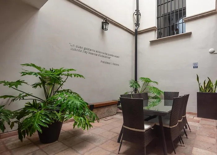 Hotel Madero