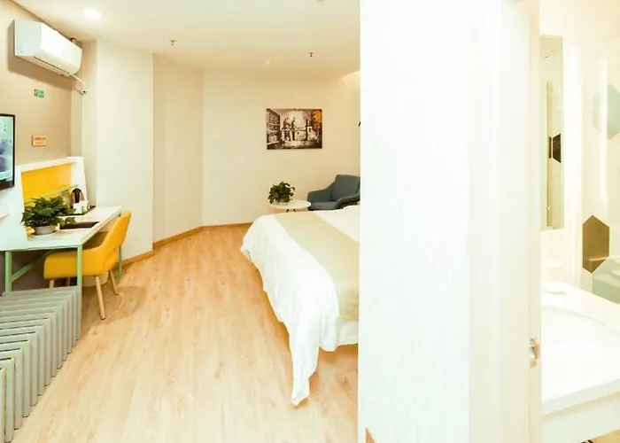 Vaticatianjin Jinnan South International Exhibition Center University Town Yongwang Plaza Hotel