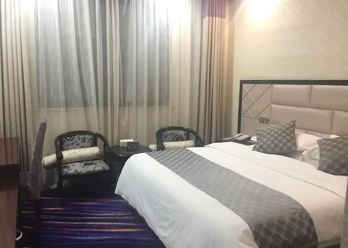 Greentree Alliance Bengbu Railway Station Hotel