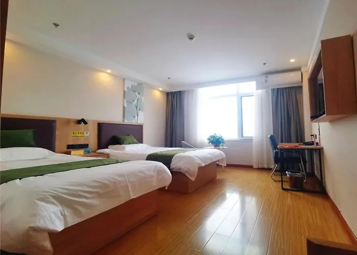 GreenTree Inn Heze Dingtao District Auto Town