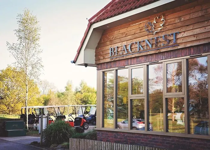 Blacknest Golf And Country Club