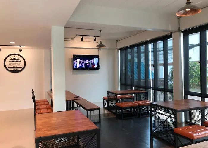 Richmond Nan Hotel