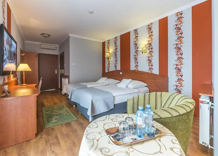 Hotel Doris