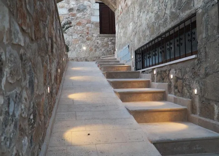 Hanna Koumi Boutique Hotel