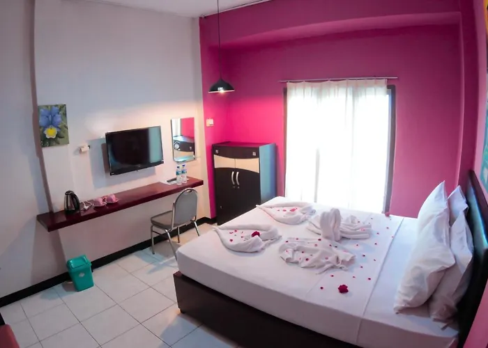 Hotel Fx72 Ruteng