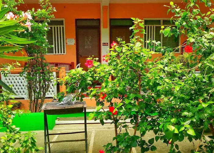 White Beach Guest House