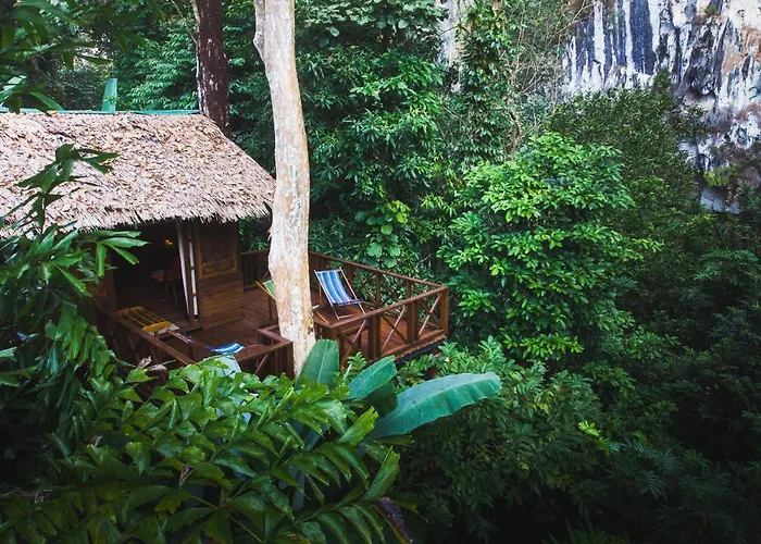 Hotel Our Jungle House - SHA Certified Khao Sok National Park