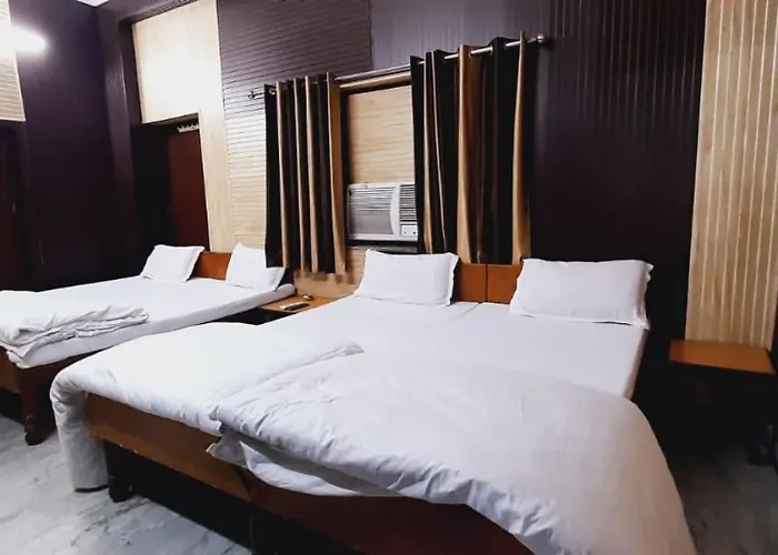Gokul guest house