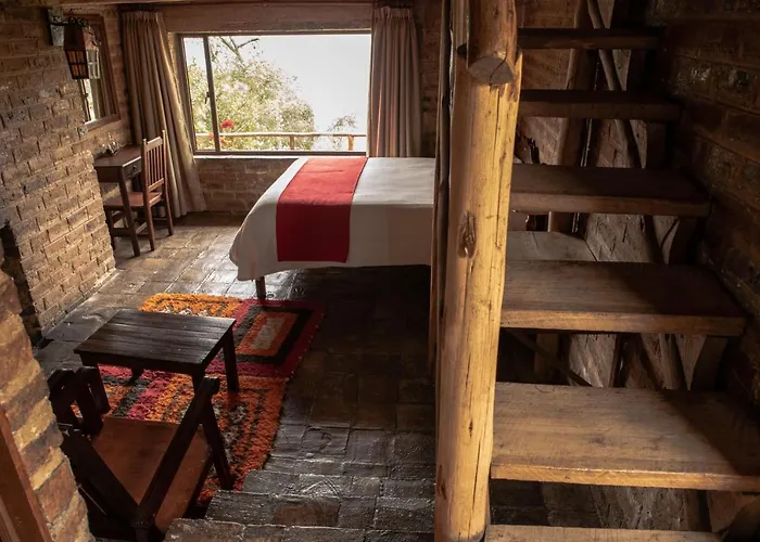 Hotel Refugio Pozo Azul