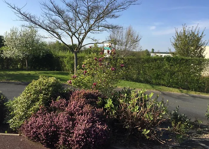 Fasthotel Saint-Amand-Montrond Orval