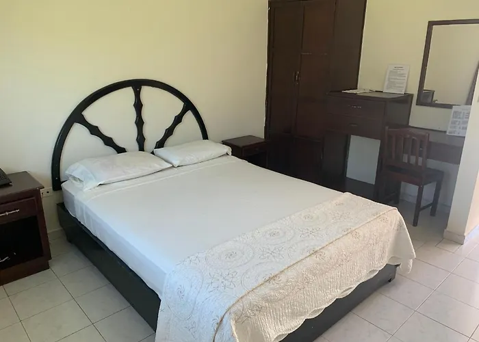 Hotel Carisabel