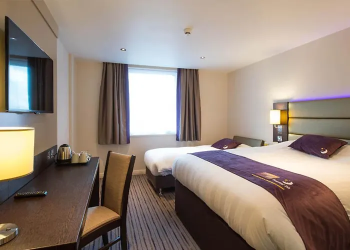 Premier Inn Luton Town Centre