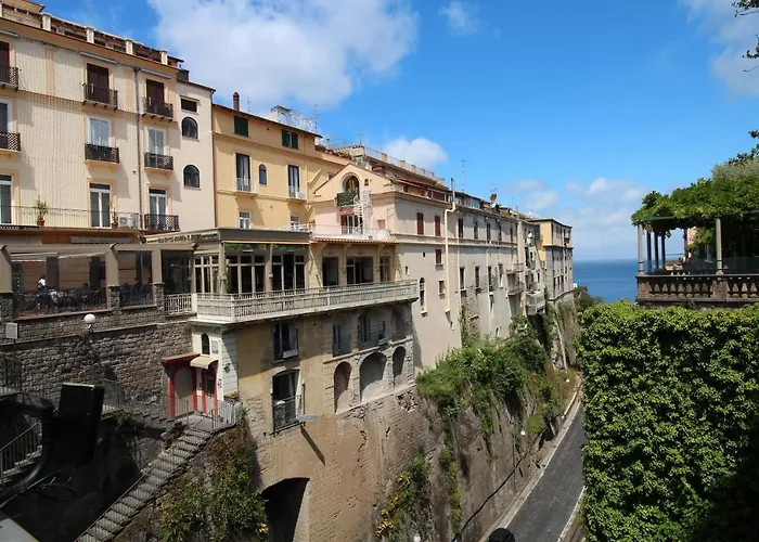 Piazza Tasso B&B Relais