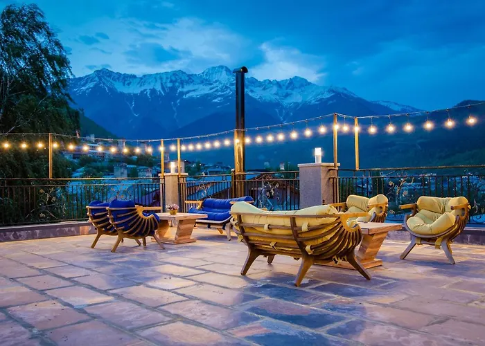 Hotel Mestia Inn