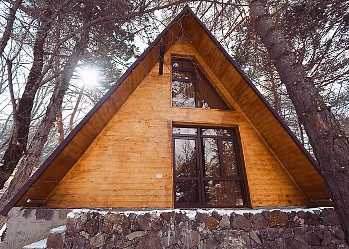 Woodland Cottages