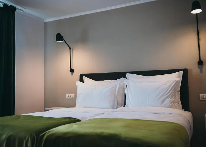 Nest Guesthouse