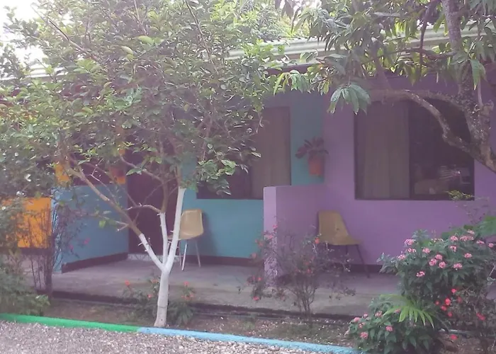 Cabinas Surf Side
