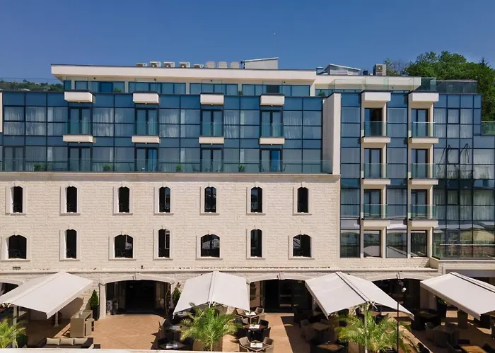 Hotel Antik