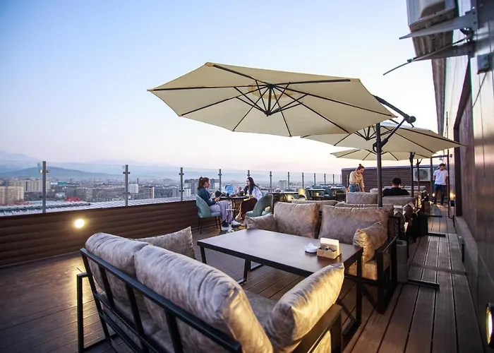 Terrasse Hotel & Bar