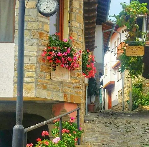 Family Hotel "Slavianska Dusha" - Free Parking