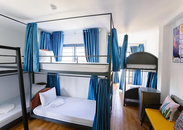 New World Hotel