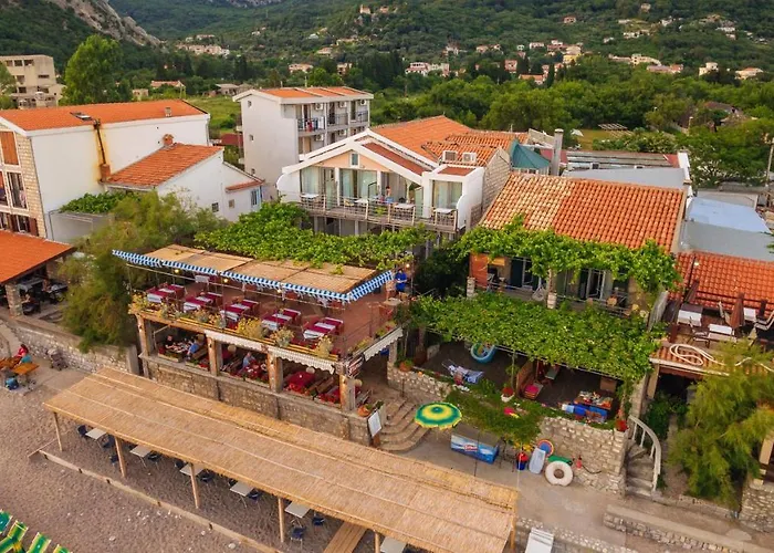 Hotel Savojo