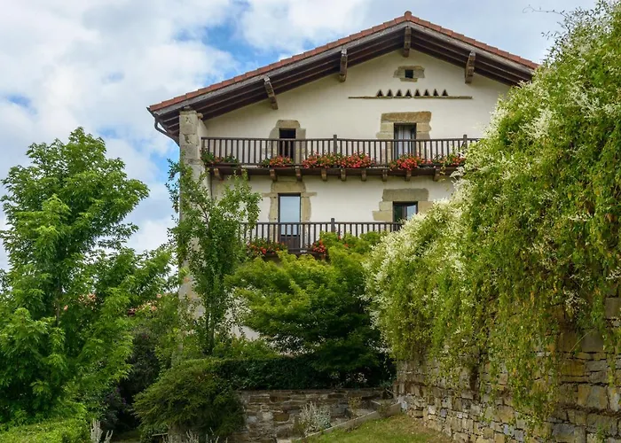 Hotel Akerreta