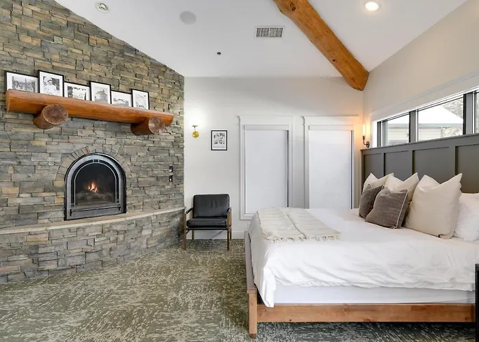 Balsam Lake Lodge