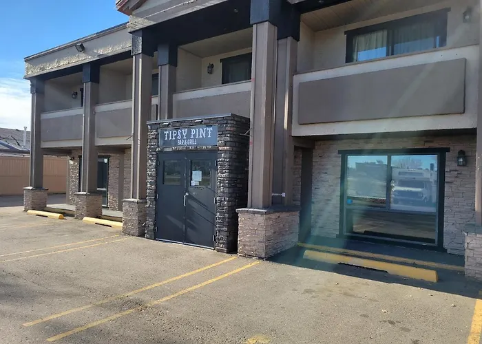 Super 8 North Red Deer Hotel